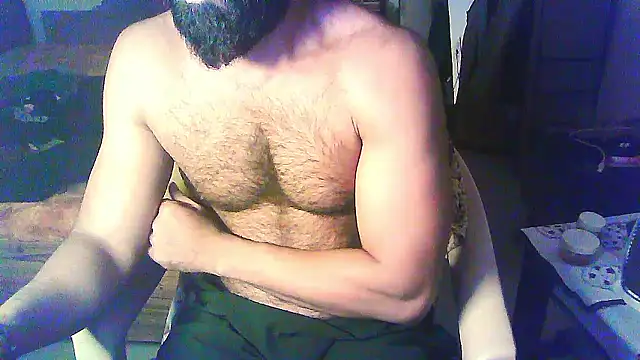 Snapshot of Vbestshow chatting on January 8, 12:29 pm Vbestshow online show from January 8, 12:29 pm