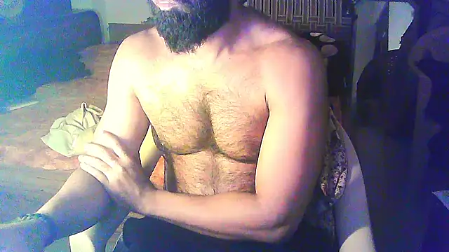 Snapshot of Vbestshow chatting on January 12, 11:48 am Vbestshow online show from January 12, 11:48 am