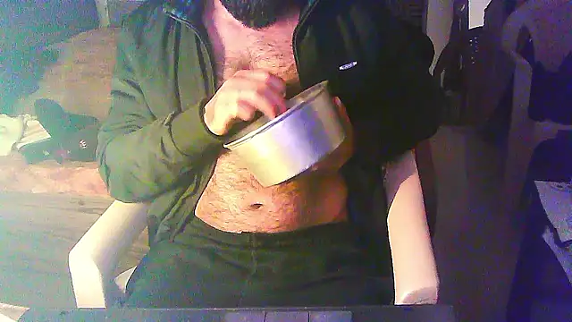 Snapshot of Vbestshow chatting on January 13, 11:32 pm Vbestshow online show from January 13, 11:32 pm