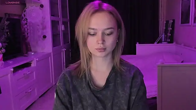 MaryDreaminess online show from January 19, 8:41 pm