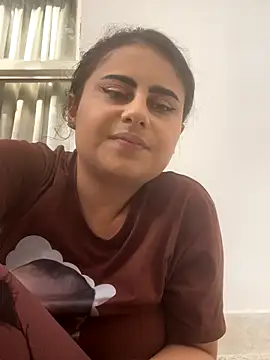 AbbyTaylorr online show from December 13, 9:31 pm