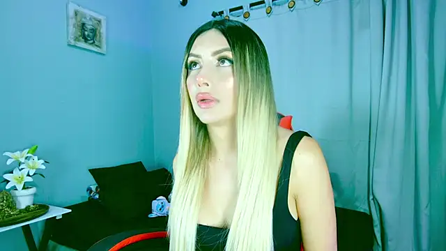 Snapshot of ale_lovee chatting on July 17, 3:57 am ale lovee online show from July 17, 3:57 am