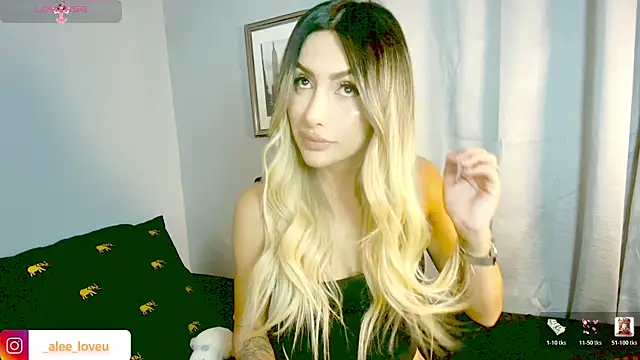 Snapshot of ale_lovee chatting on August 1, 1:27 am ale lovee online show from August 1, 1:27 am