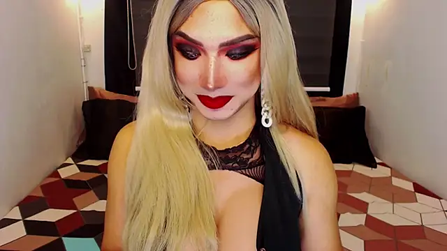 Snapshot of HugeCockDominantXxX chatting on November 30, 8:24 pm HugeCockDominantXxX online show from November 30, 8:24 pm