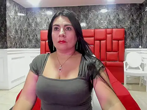 Imyourdirtymilf online show from September 25, 7:06 pm