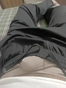 Snapshot of Babyucum4me chatting on April 27, 2:04 pm Babyucum4me online show from April 27, 2:04 pm