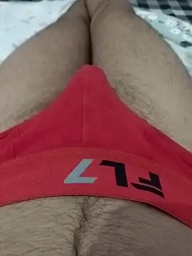 Snapshot of Babyucum4me chatting on May 26, 2:24 pm Babyucum4me online show from May 26, 2:24 pm