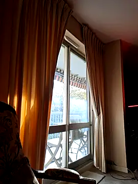 Snapshot of Perv10 chatting on November 5, 2:06 pm Perv10 online show from November 5, 2:06 pm