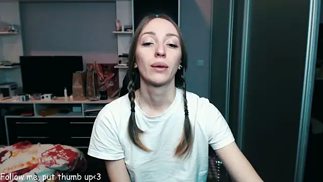Snapshot of Natalimeowks chatting on December 30, 9:48 am Natalimeowks online show from December 30, 9:48 am