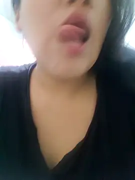 Kalani Engel online show from January 21, 6:45 pm