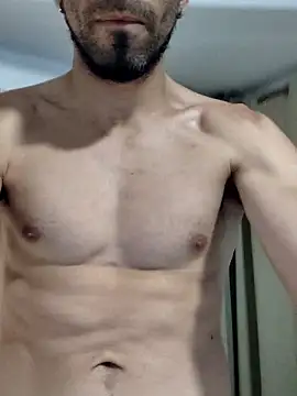 wolf113r online show from April 28, 10:37 pm