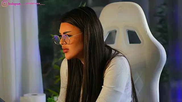 perfectt33n online show from December 23, 9:38 am