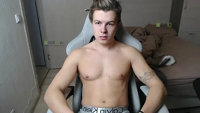 Sunny-Girl1 online show from March 6, 6:19 am