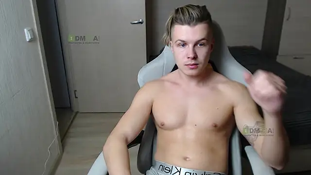 Sunny-Girl1 online show from March 15, 5:59 pm