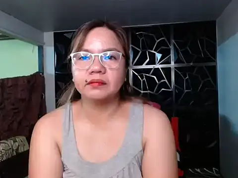 ambersmile online show from September 28, 8:58 pm