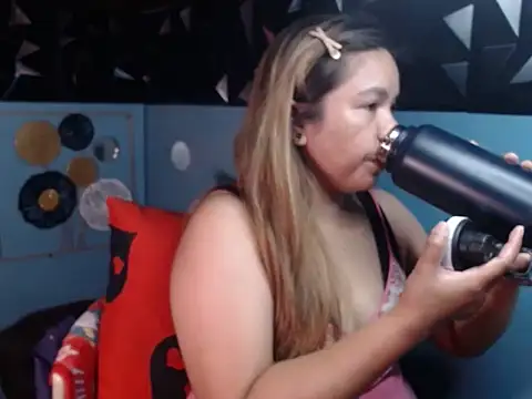 ambersmile online show from October 4, 1:36 am