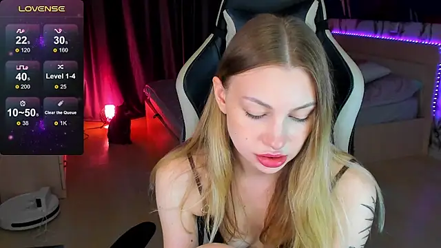 BiMolly online show from September 9, 2:44 am