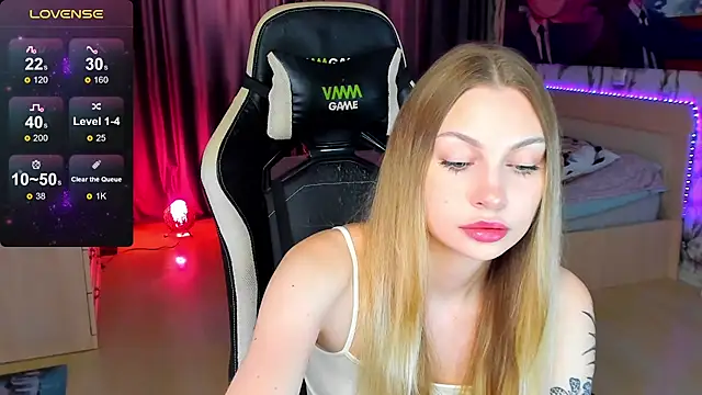 BiMolly online show from September 15, 11:21 am