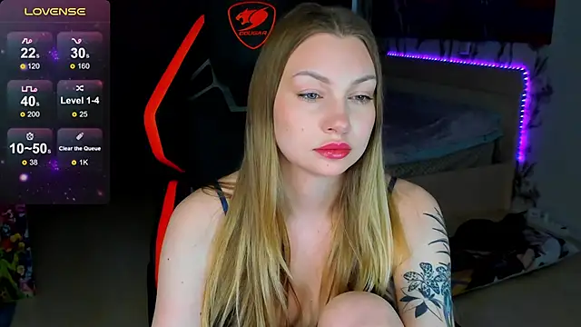 BiMolly online show from March 18, 4:04 am