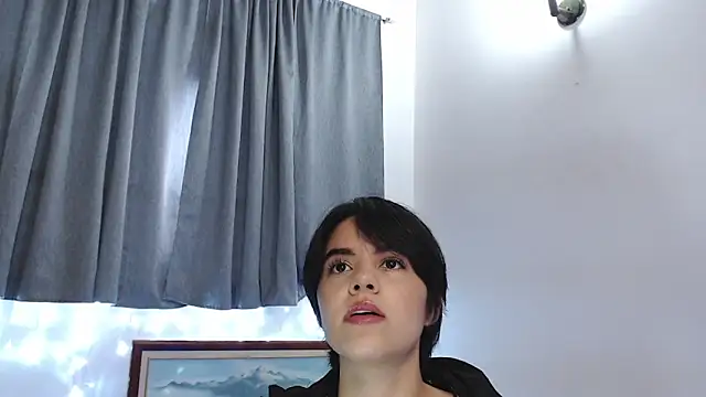 mia collins x online show from April 1, 10:07 pm