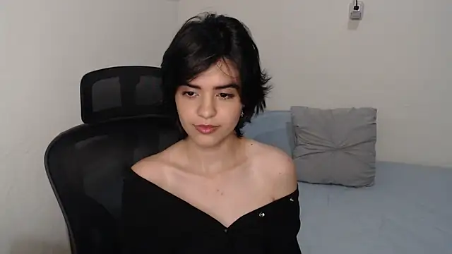 mia collins x online show from July 7, 12:24 am