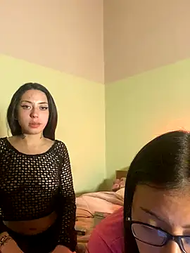 Snapshot of Antylolita chatting on November 20, 1:28 am Antylolita online show from November 20, 1:28 am