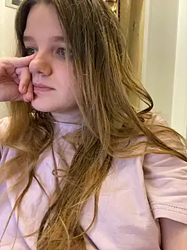 -MimmiLissa- online show from November 10, 8:08 pm