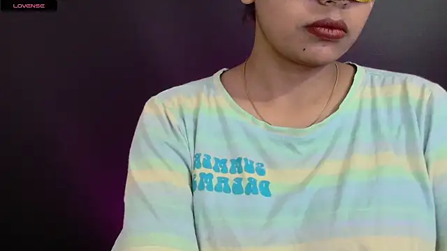 DesiZoya online show from October 14, 3:51 am