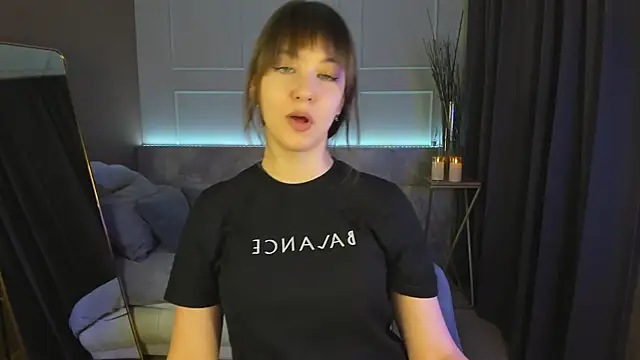 ElizaMild online show from February 20, 1:30 pm