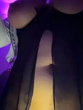 Naiara sex online show from December 20, 11:39 am