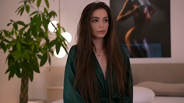 DoviaClaire online show from September 30, 6:18 am