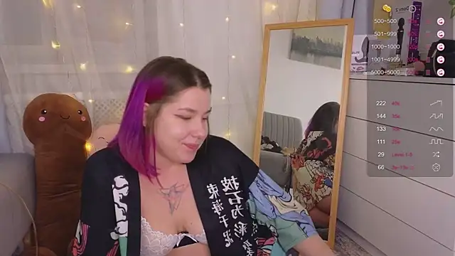 Mira Falls online show from January 23, 8:15 am