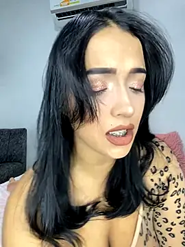 Shantal Lovee online show from November 18, 9:19 pm