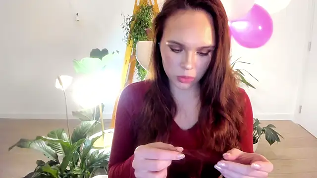 Snapshot of Pokemeboy chatting on February 10, 9:47 pm Pokemeboy online show from February 10, 9:47 pm