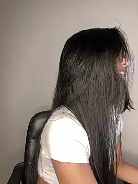 Sammy pink online show from March 3, 12:06 am