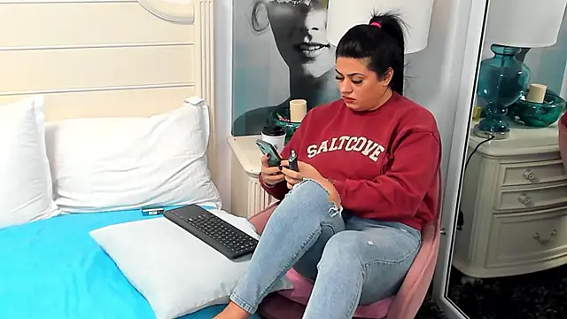 Heidix online show from December 4, 3:59 am