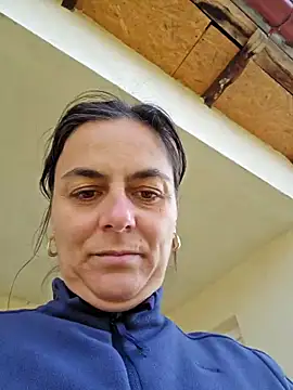 IsabelleCraft online show from November 15, 10:45 am