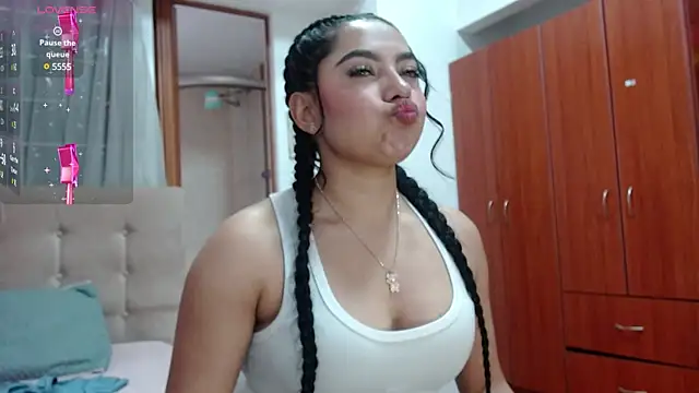 valevicious online show from February 21, 1:33 pm