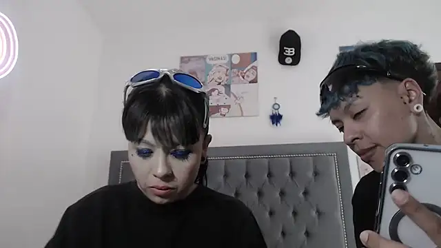 dulce maria x online show from December 22, 3:22 am