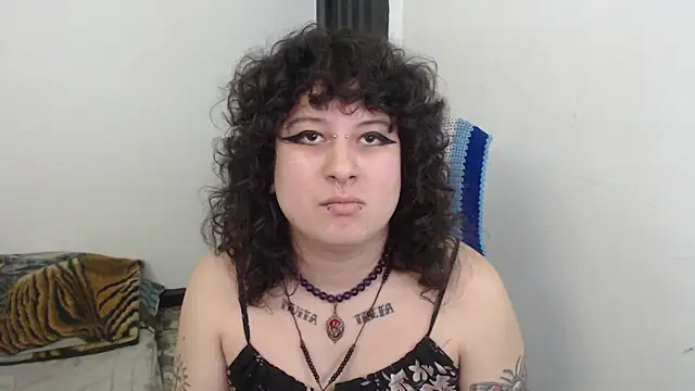 Smoke trip Alicia online show from February 22, 8:40 pm