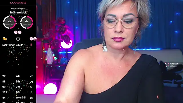 Snapshot of Ellen_Ripley chatting on February 25, 3:16 pm Ellen Ripley online show from February 25, 3:16 pm