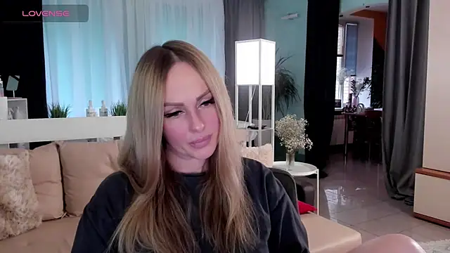 Libby Nora online show from January 24, 1:03 pm