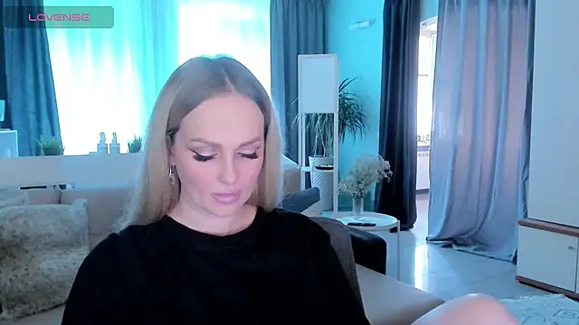 Libby Nora online show from February 26, 10:47 am