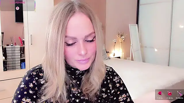 Snapshot of Libby_Nora chatting on April 21, 10:10 am Libby Nora online show from April 21, 10:10 am
