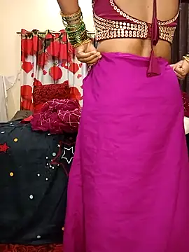 INDIANDESIMATURE online show from February 15, 11:39 am