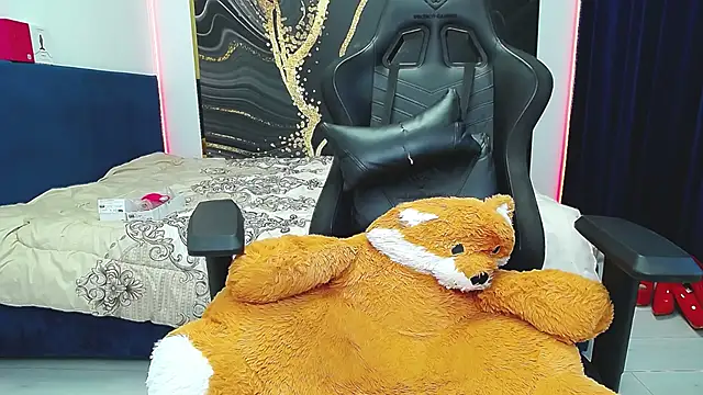 FlirtDeea online show from March 10, 2:55 pm