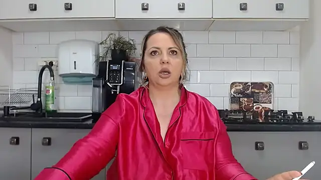 erikaerika online show from March 15, 6:14 am