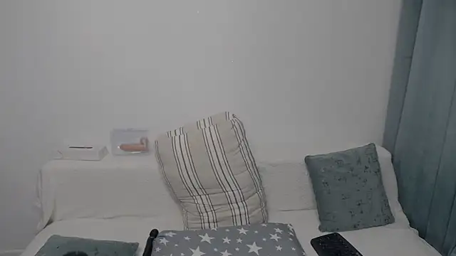 erikaerika online show from October 4, 3:37 am