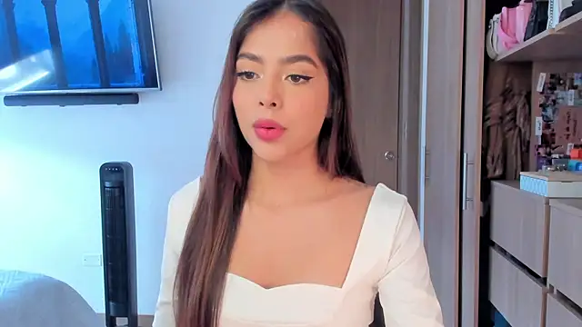 Snapshot of AmyDavis_ chatting on June 12, 5:01 pm AmyDavis online show from June 12, 5:01 pm