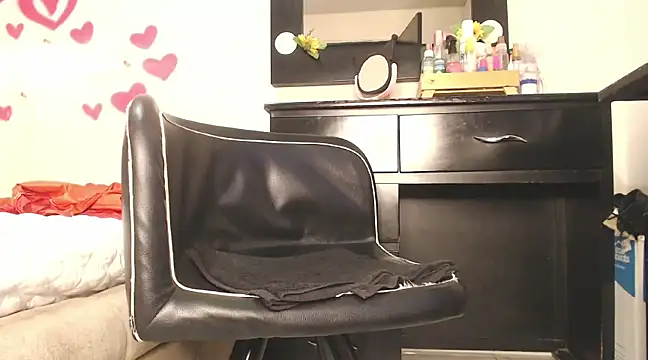 vittoriaromano online show from December 3, 3:41 am